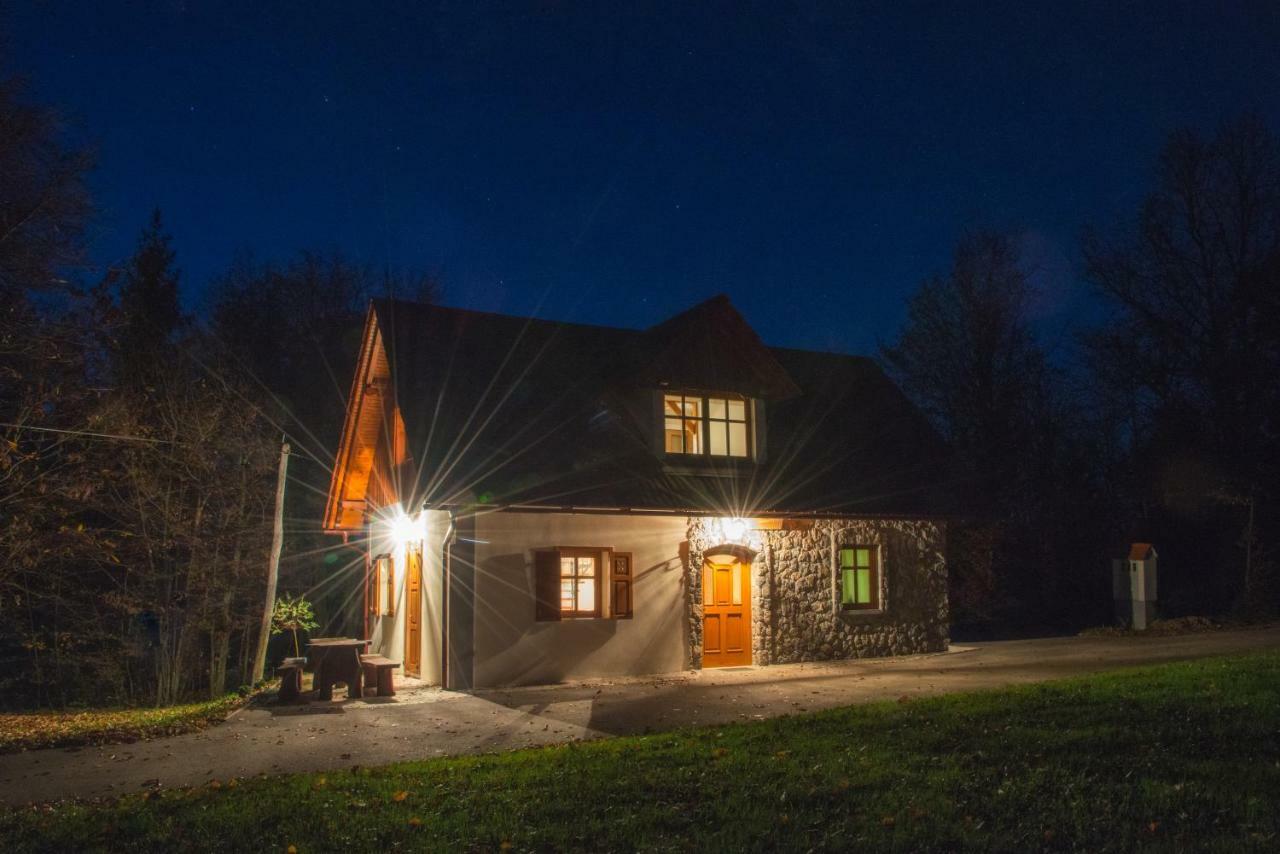 Vineyard Cottage Vina In Medu Trebelno Екстериор снимка