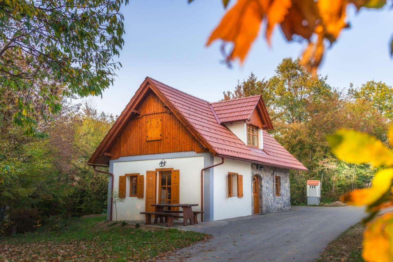 Vineyard Cottage Vina In Medu Trebelno Екстериор снимка